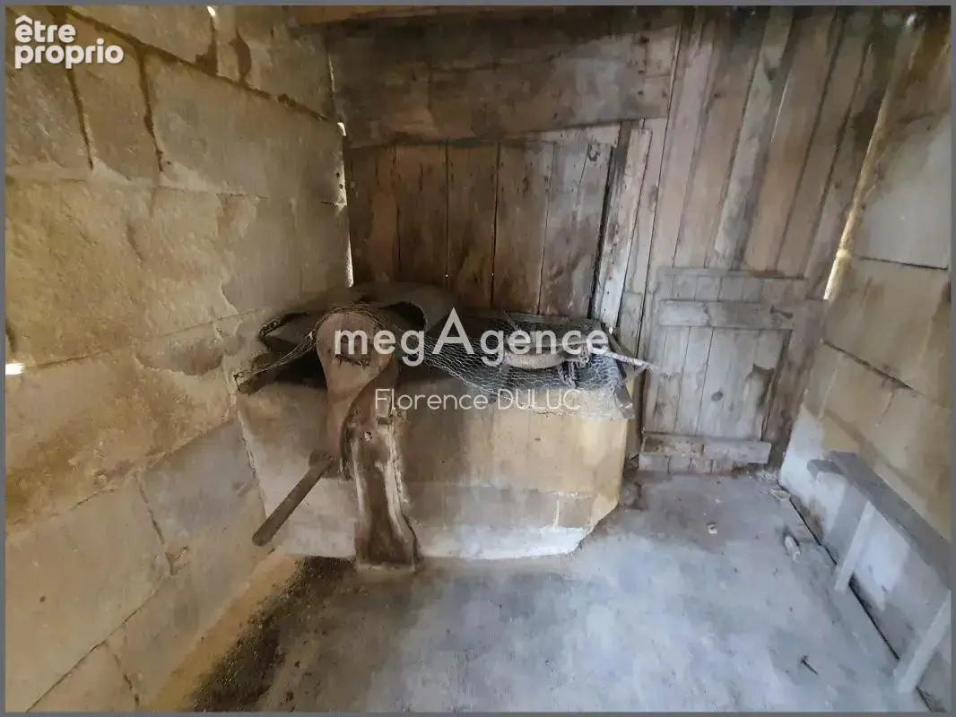 Maison avec patio et petit garage en centre ville - photo 8