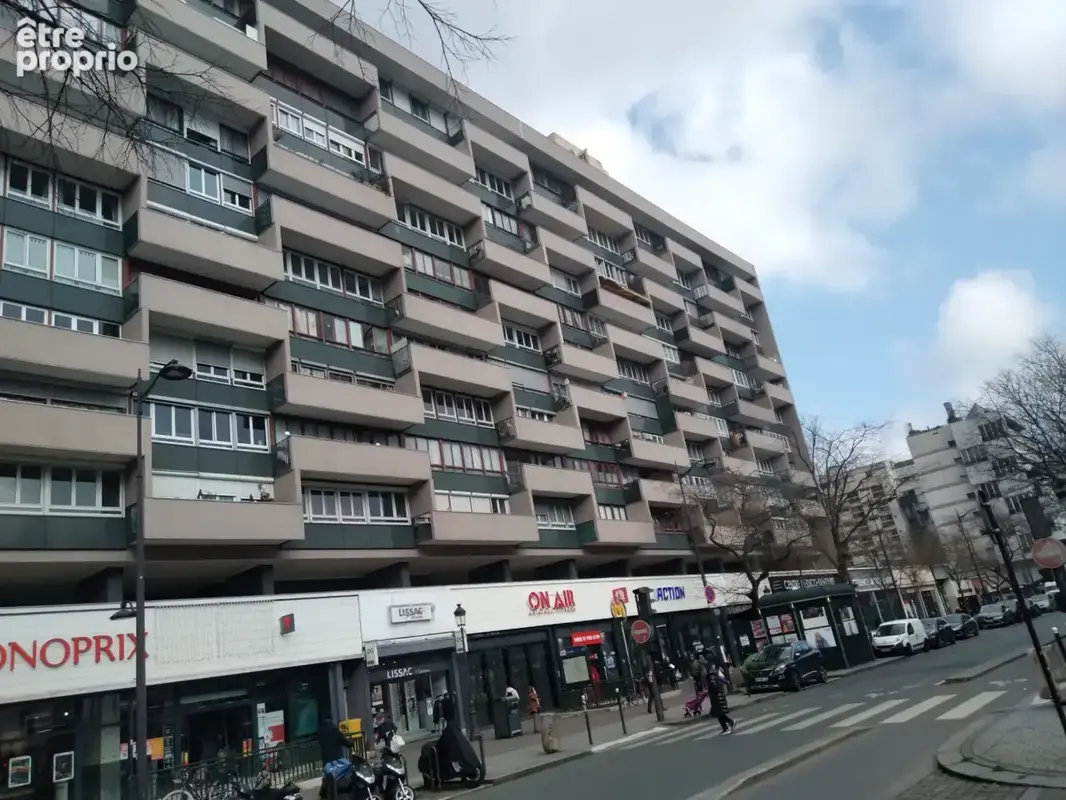 Appartement à PARIS-19E