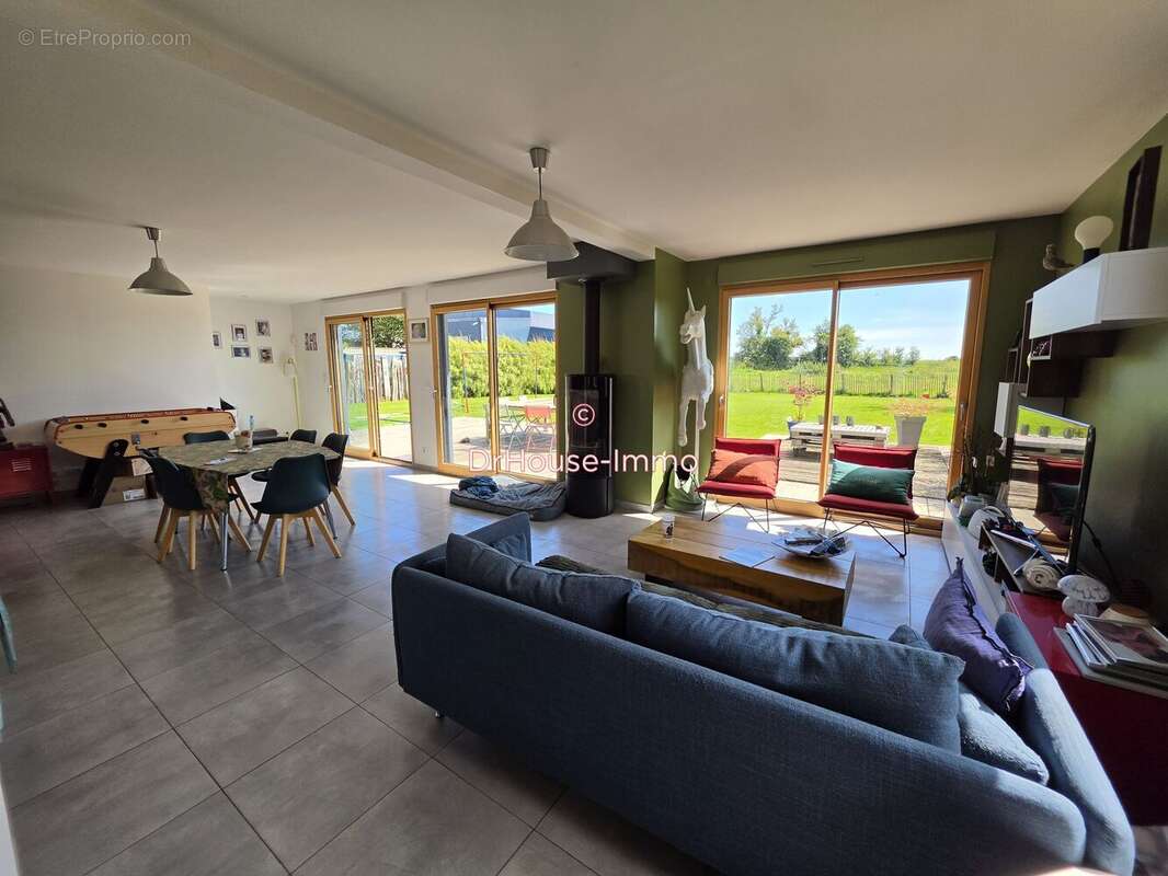Maison 132 m² à Ambrumesnil  - photo 3