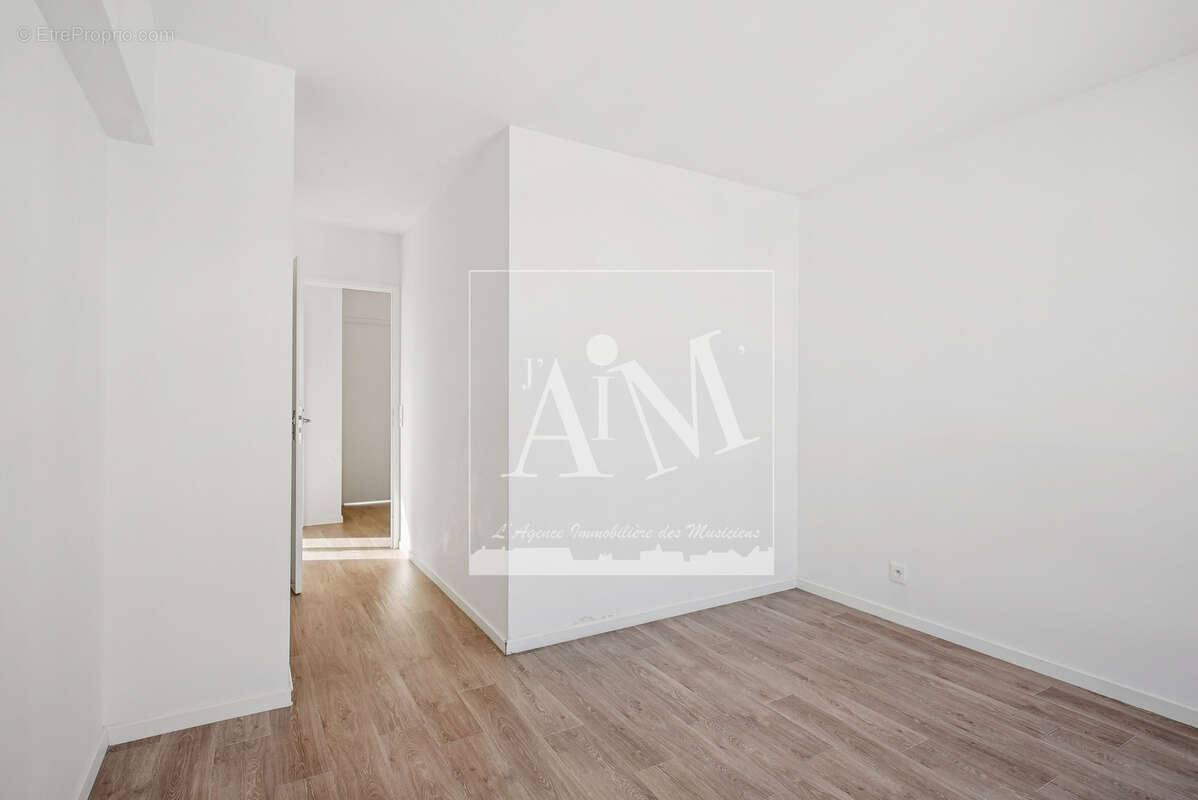Appartement à NANTERRE
