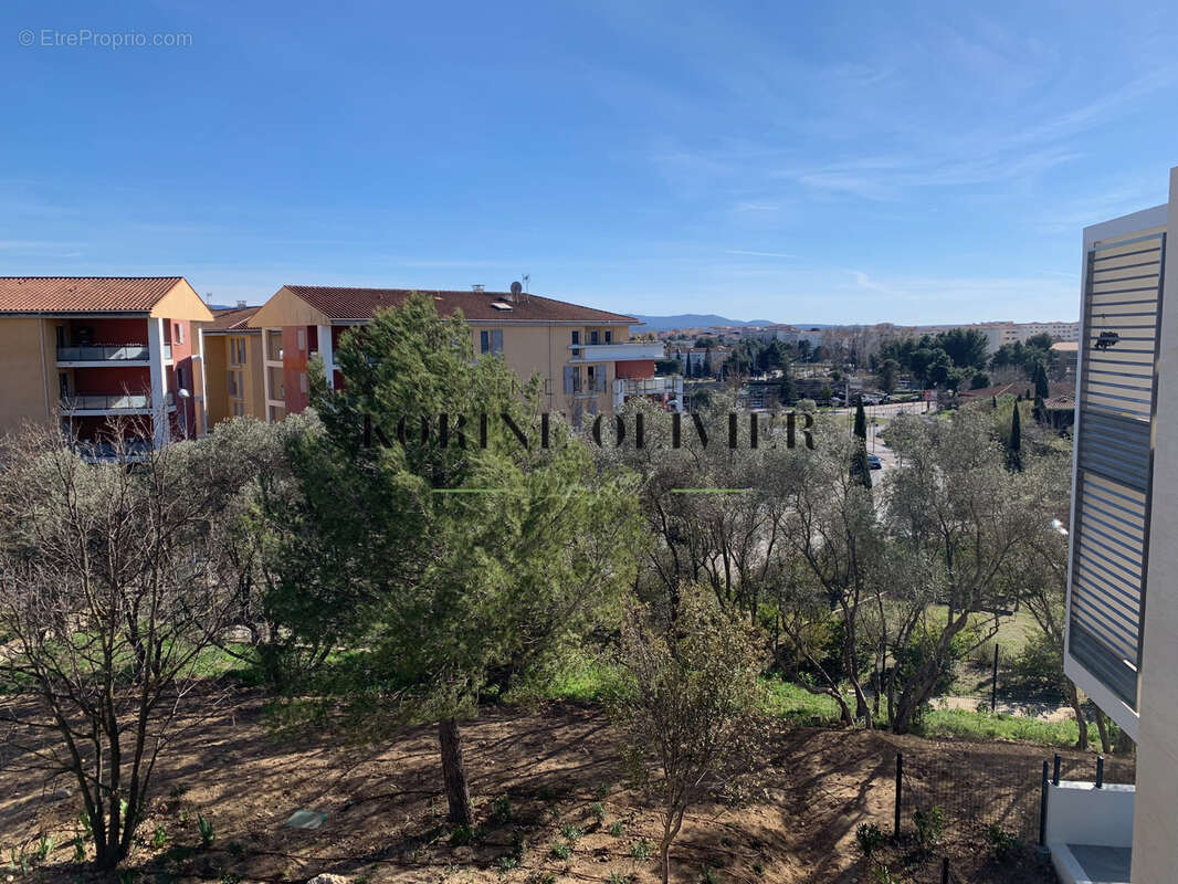 Aix-en-Provence : Appartement de standing de type 2 de 51 m2 avec terrasse et stationnement privatif. - photo 12