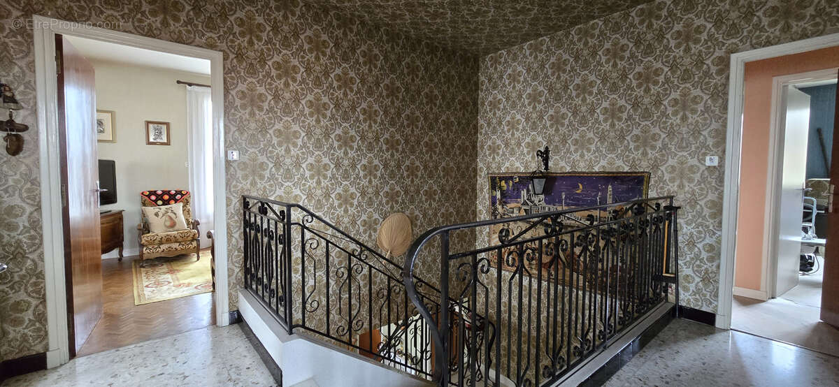 Maison à PONT-DU-CHATEAU