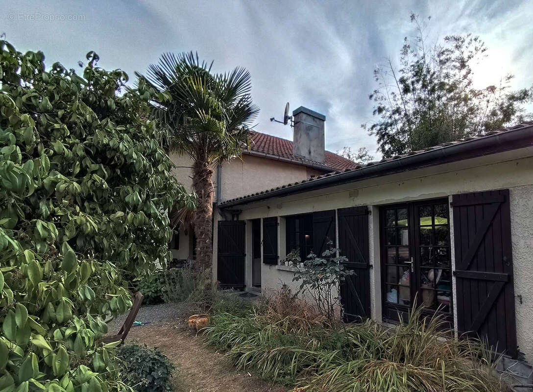 Maison à GEE-RIVIERE