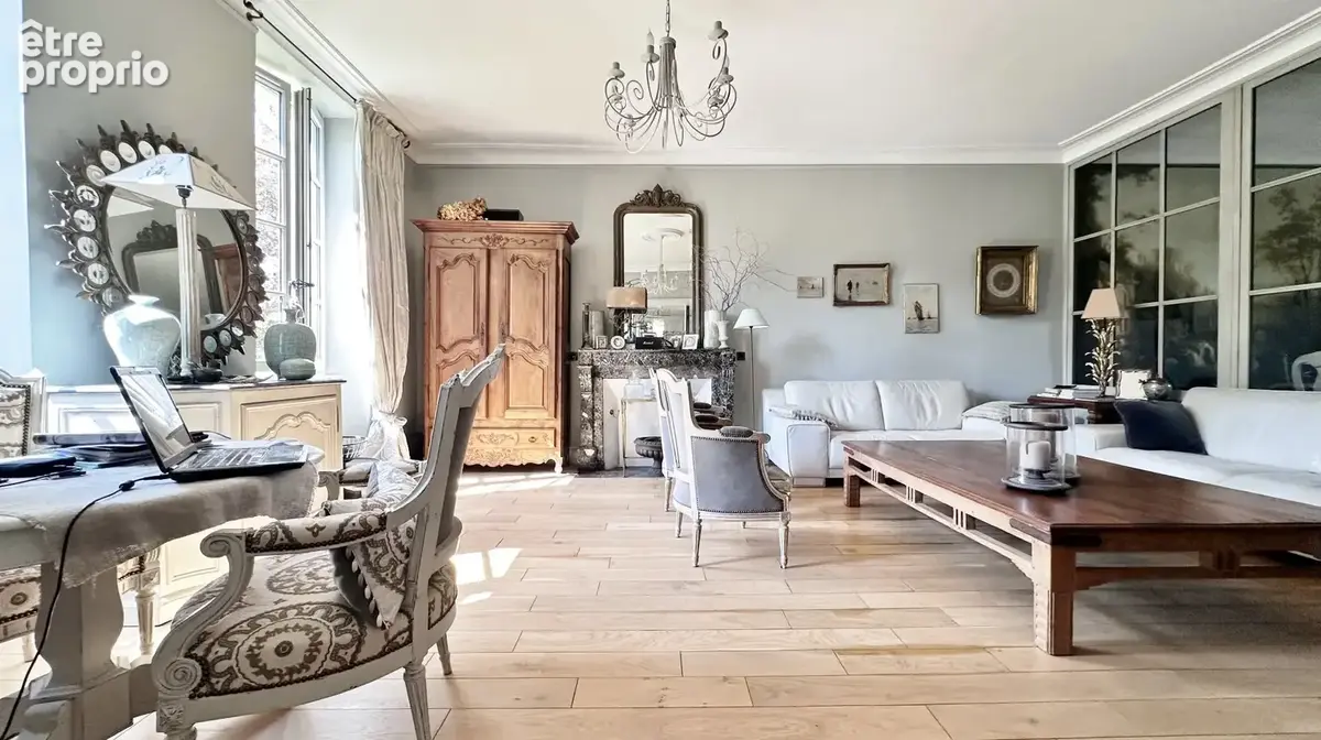 Maison de maitre de type t9 de 330 m2 avec piscine - photo 8