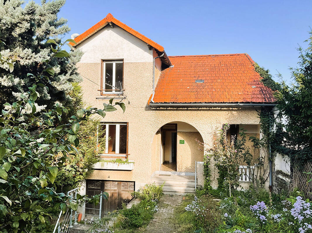 Maison à CLERMONT-FERRAND