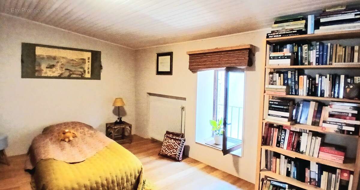 Maison à VILLEMAGNE-L&#039;ARGENTIERE