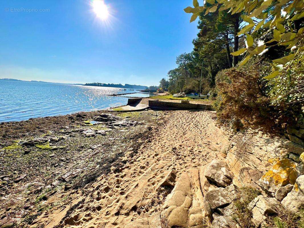 Maison à LARMOR-BADEN