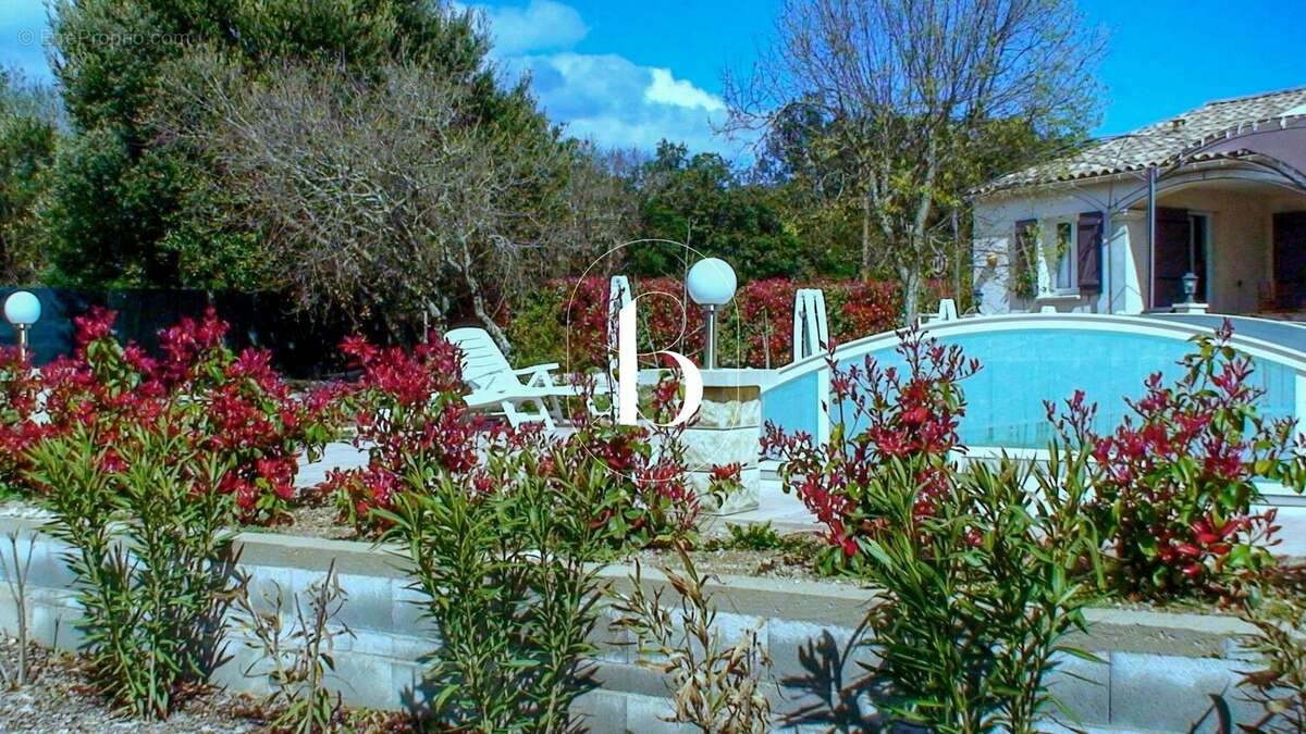 Maison à MEJANNES-LE-CLAP