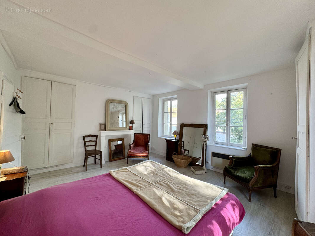 Maison à COULOMMIERS