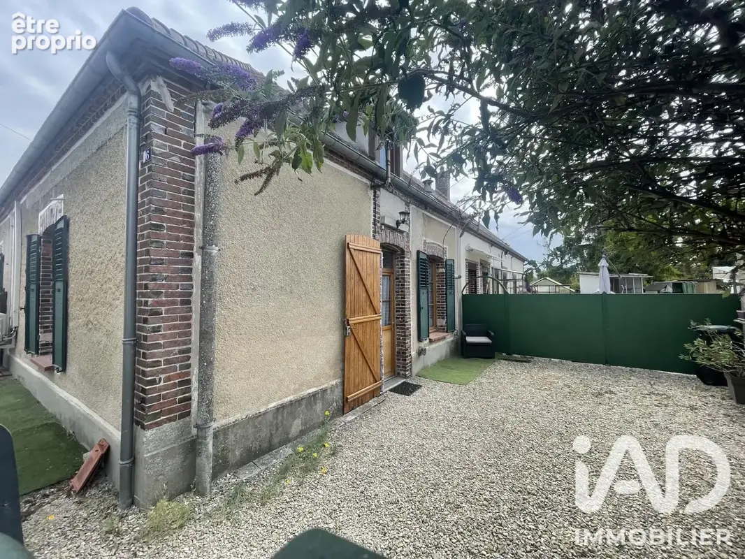 Photo 1 - Maison à MAIZIERES-LA-GRANDE-PAROISSE
