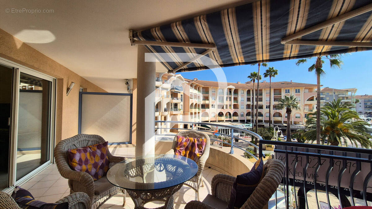 Appartement à FREJUS