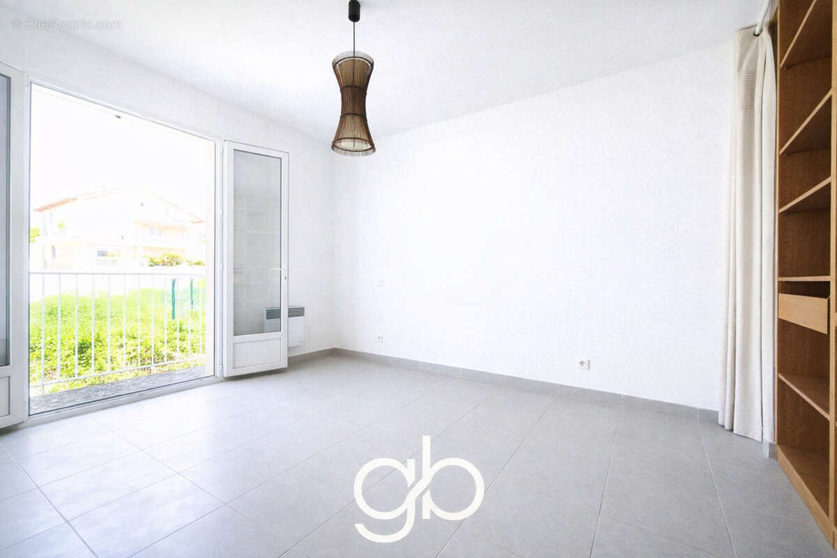 Maison à SAINT-VINCENT-DE-BARBEYRARGUES