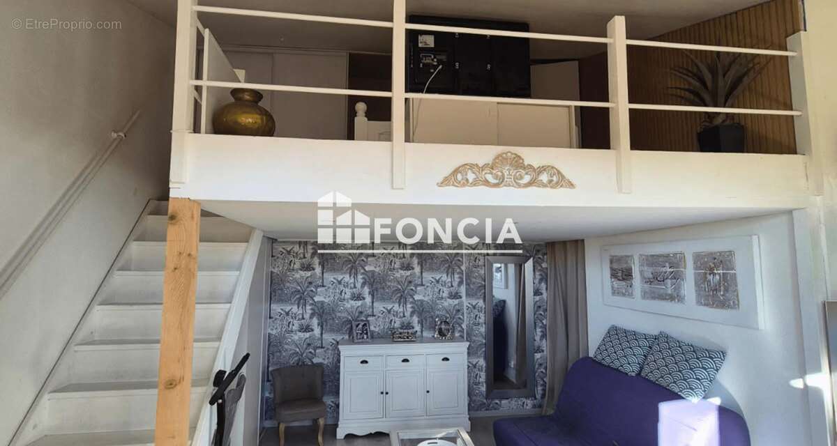 Appartement à HYERES