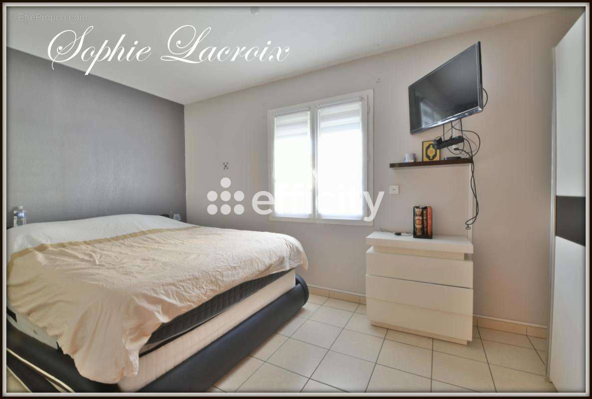 Maison à ROUSSILLON