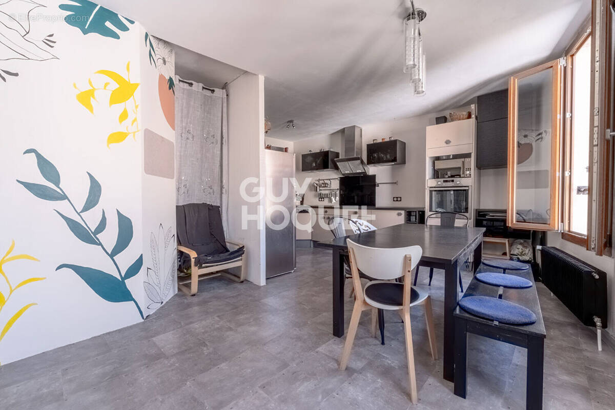 Maison à CLERMONT-FERRAND