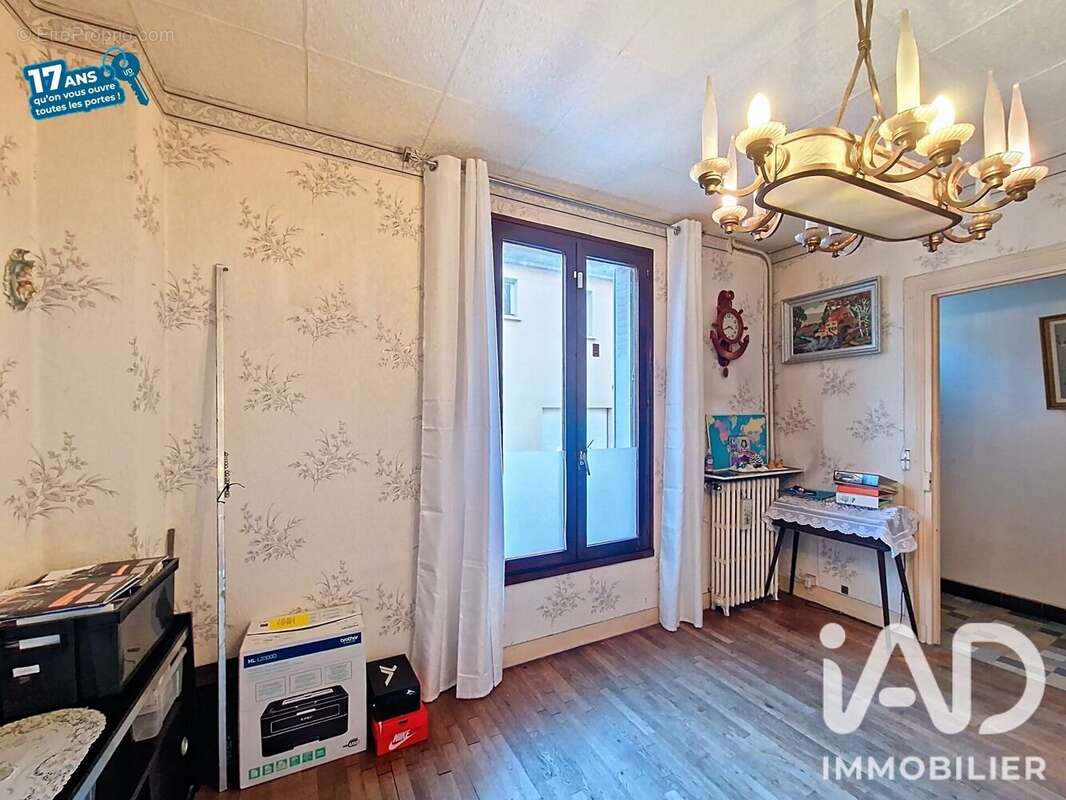 Maison 70 m² à Saint-Denis  - photo 5