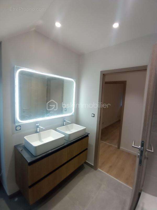 Appartement à BEURE