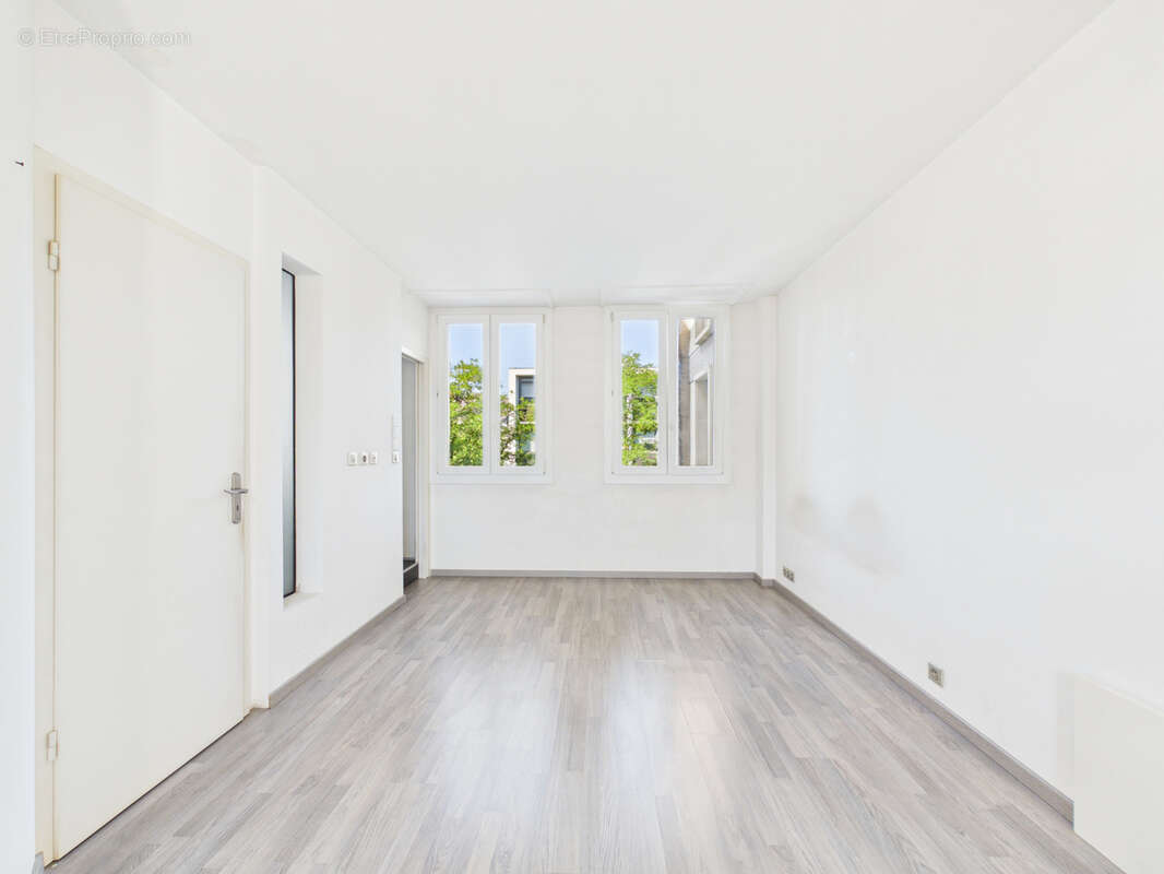 Appartement 4 pièces Hyper Centre de Mulhouse - photo 8