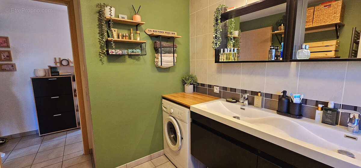 Appartement à GROISY