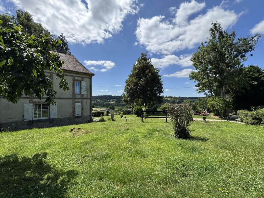 Maison 220 m² à Livarot  - photo 6