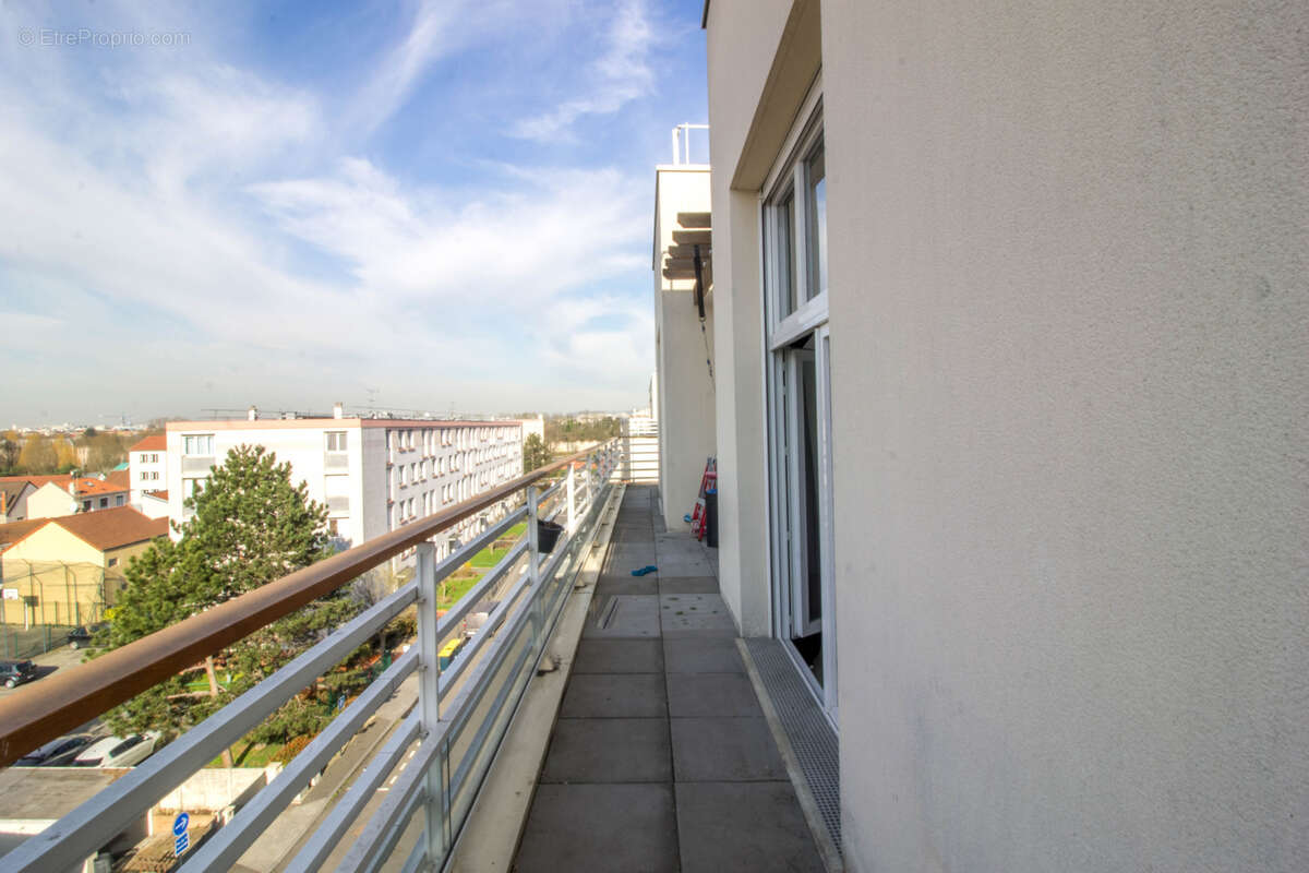Appartement à COLOMBES