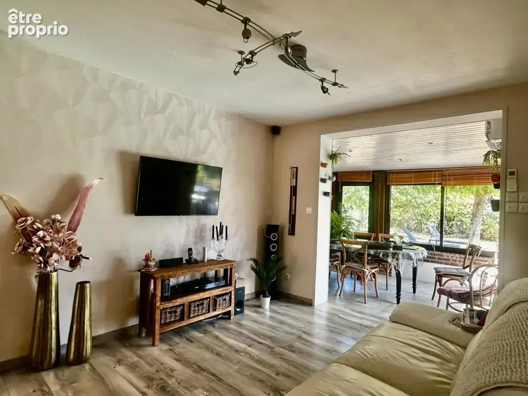 Maison 143m2 - 5 chambres - garage - piscine - environnement très calme - photo 6