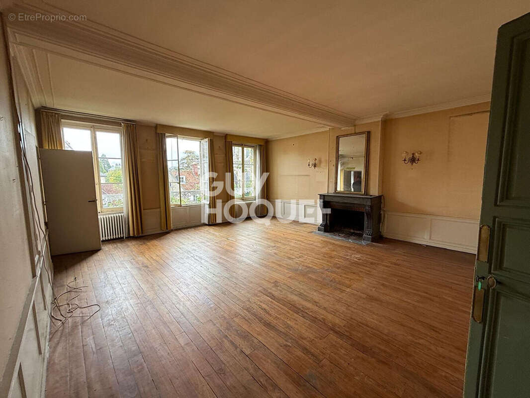 Appartement à COMPIEGNE