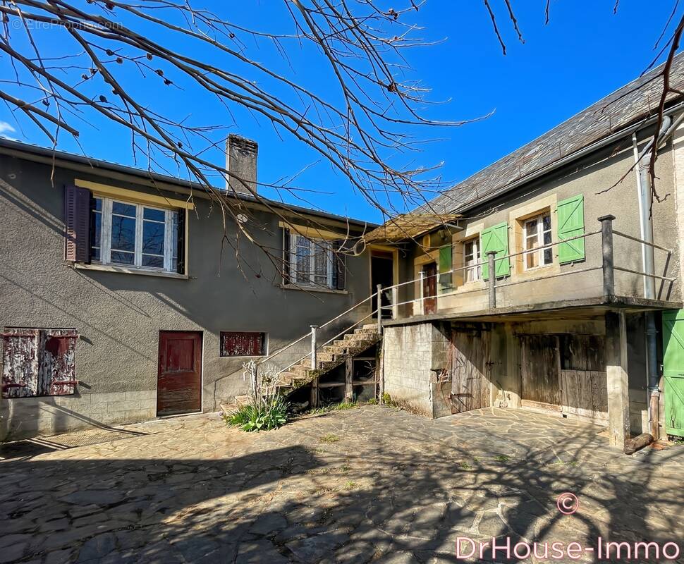 Maison 110 m² à Brivezac  - photo 2