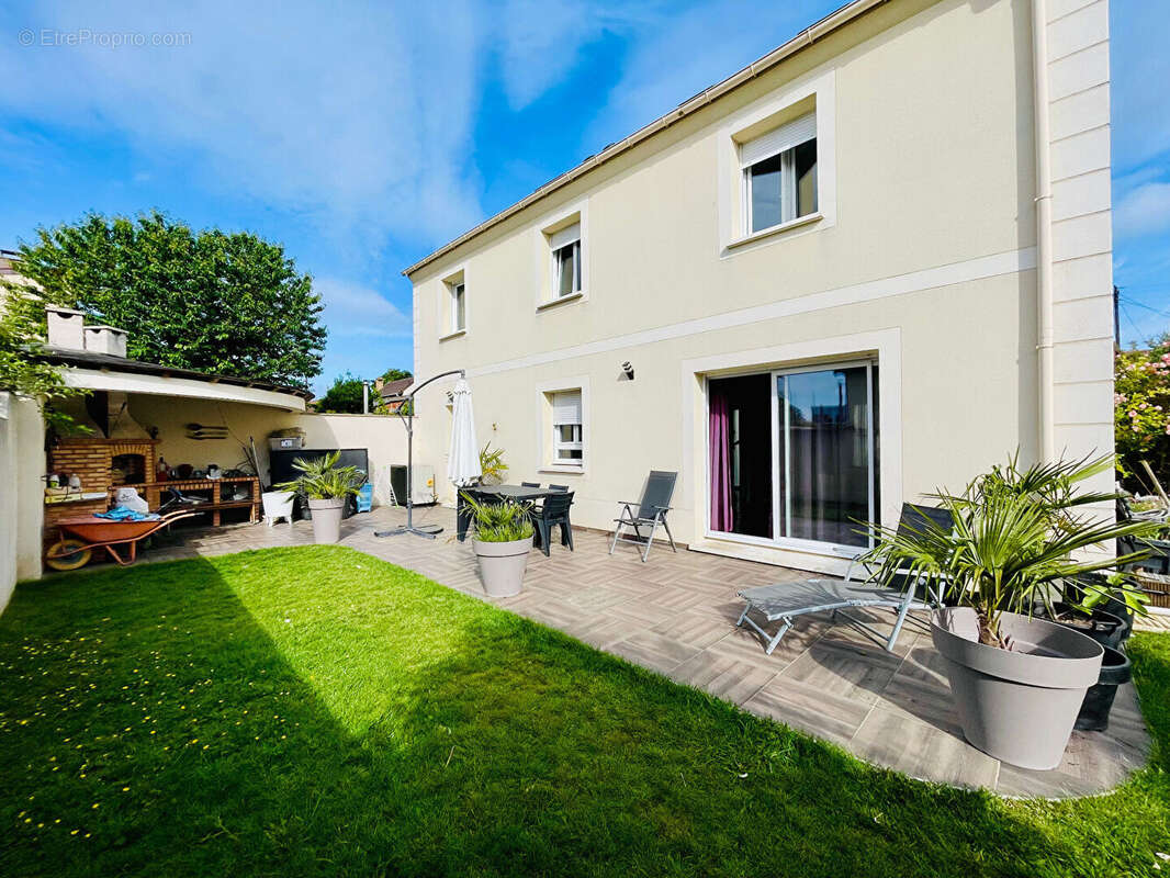 Maison à BEZONS