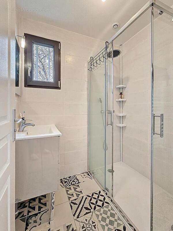 Maison 89 m² à Longueville  - photo 7