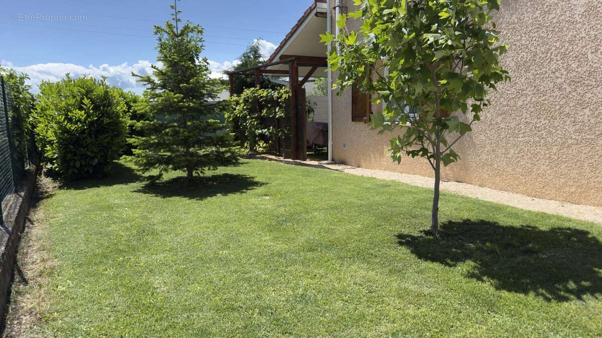 Maison à LA COTE-SAINT-ANDRE