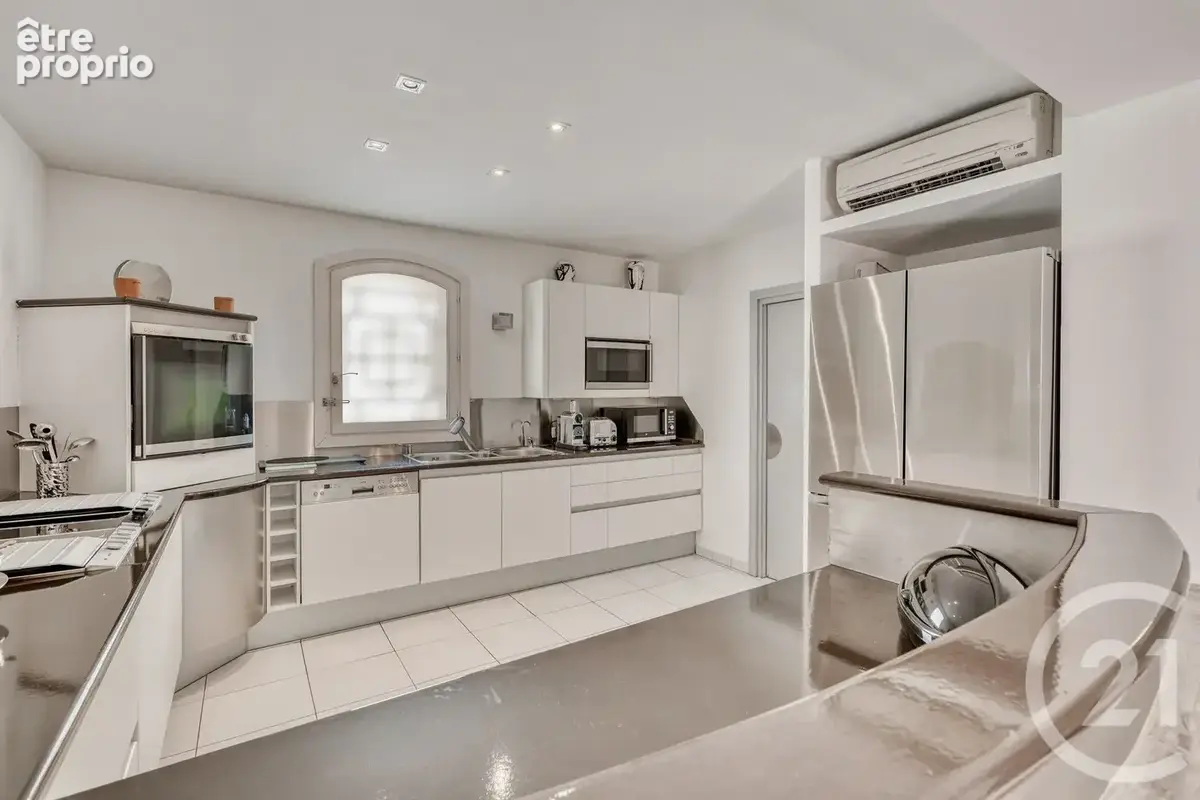 Appartement 6 pièces 204 m² à vendre à Hyeres (83400) - photo 6