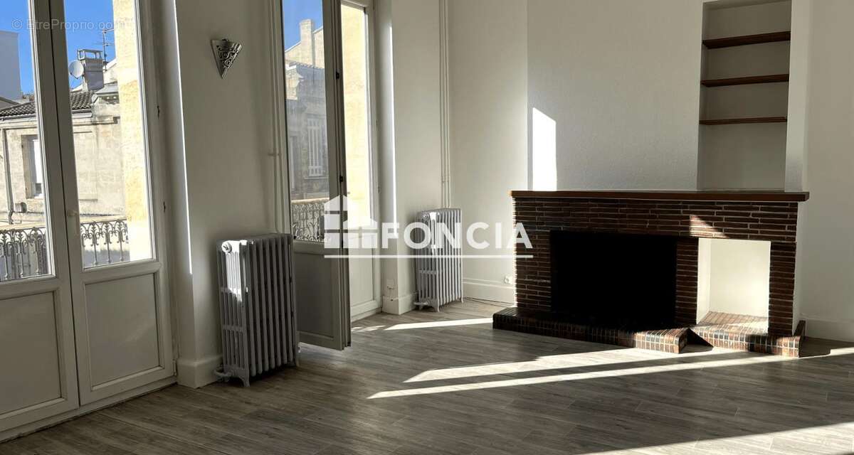 Appartement à BORDEAUX