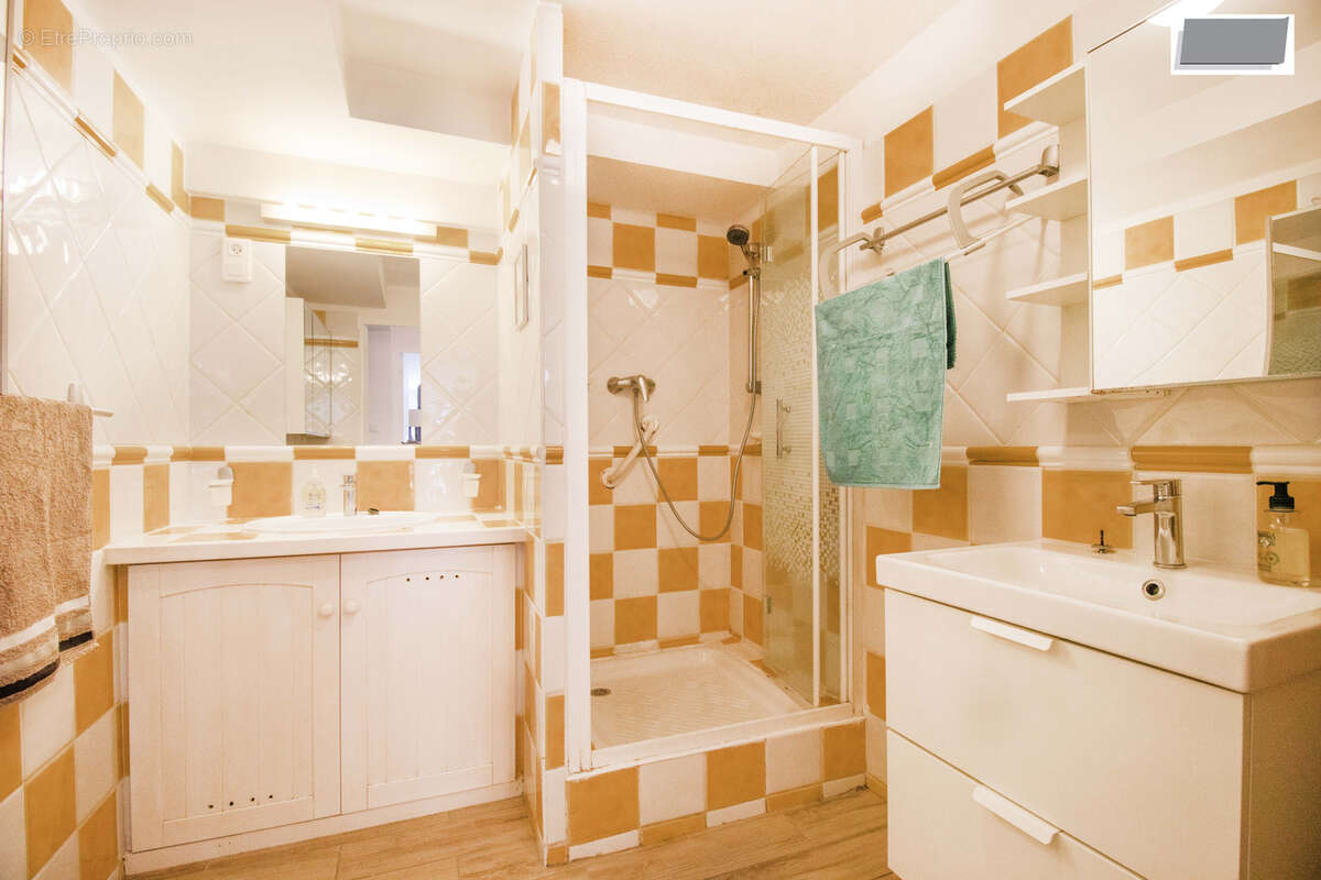 Maison à SAINT-MANDRIER-SUR-MER