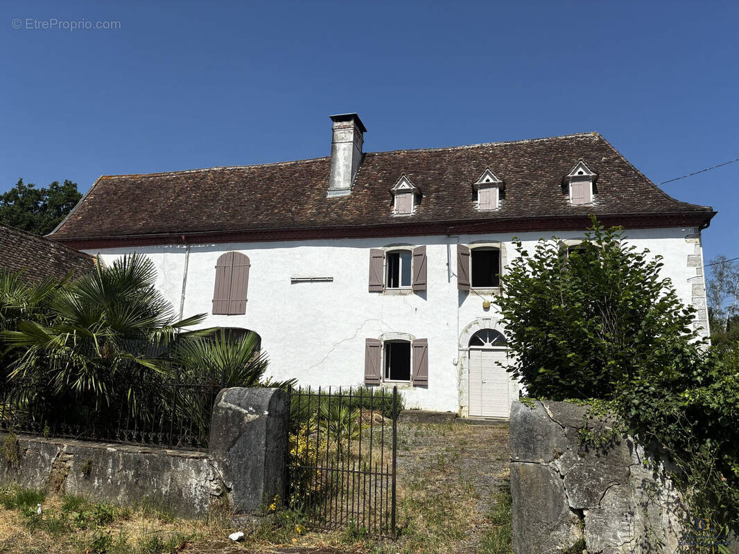 Maison à SALIES-DE-BEARN