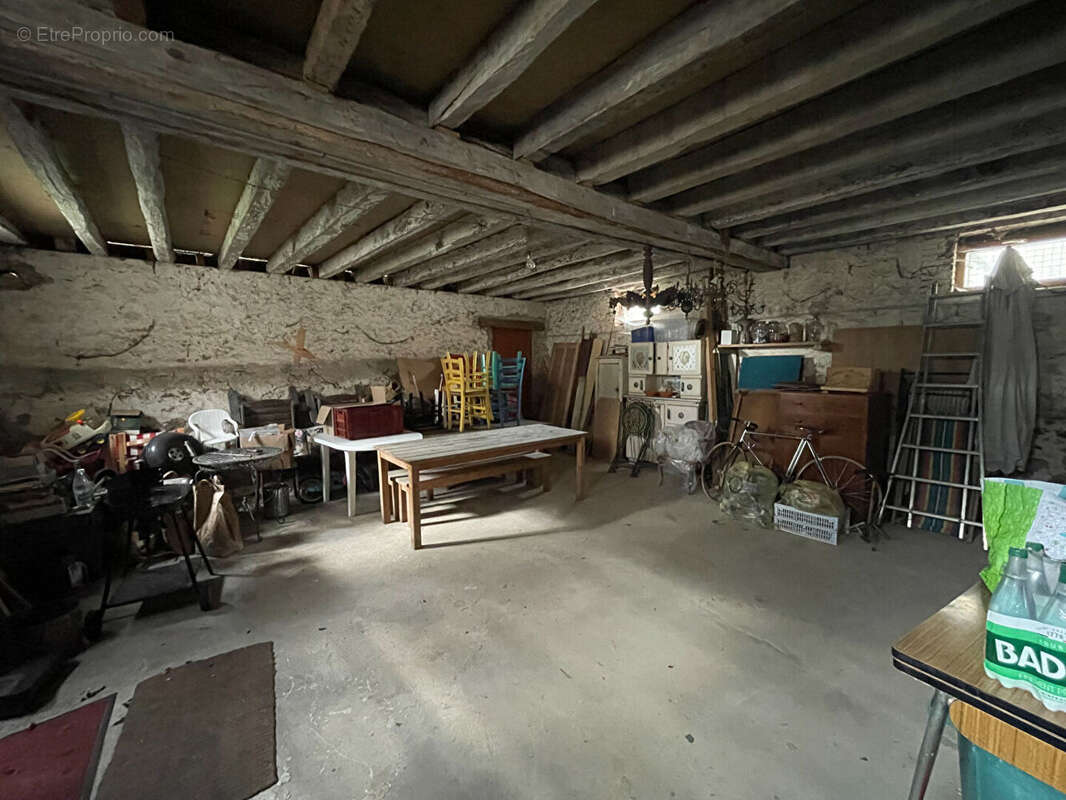 Maison ancienne avec grange et deuxième habitation - photo 12