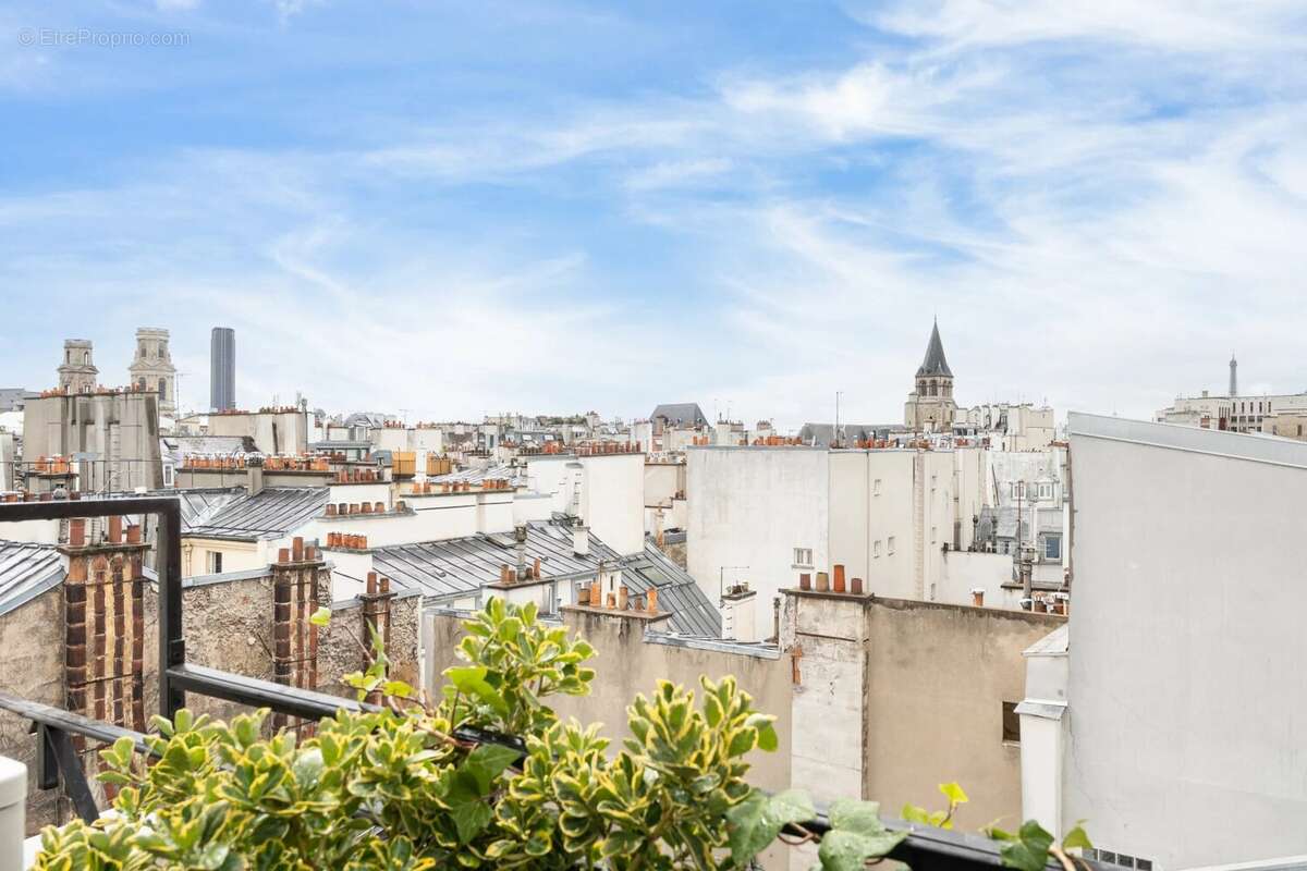 Appartement à PARIS-6E