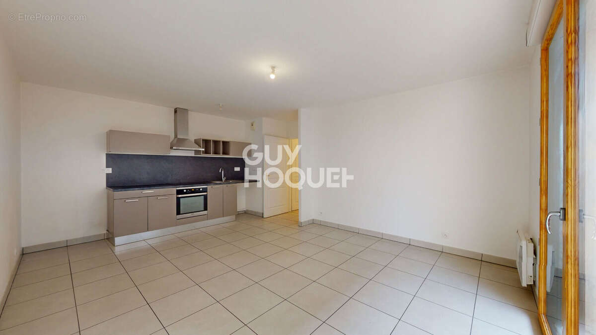 Appartement 3 pieces - limite st cyr - photo 3