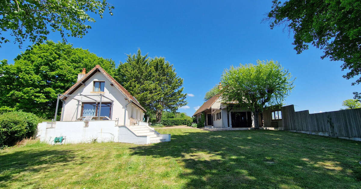 Maison à PERRIGNY-SUR-LOIRE