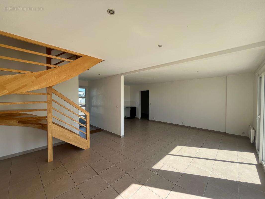 Maison à PLOUGONVELIN