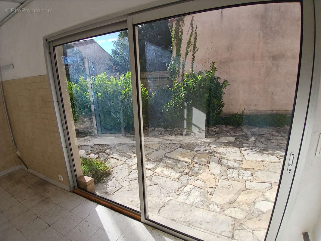 Appartement à SAINT-CHRISTOL-LES-ALES