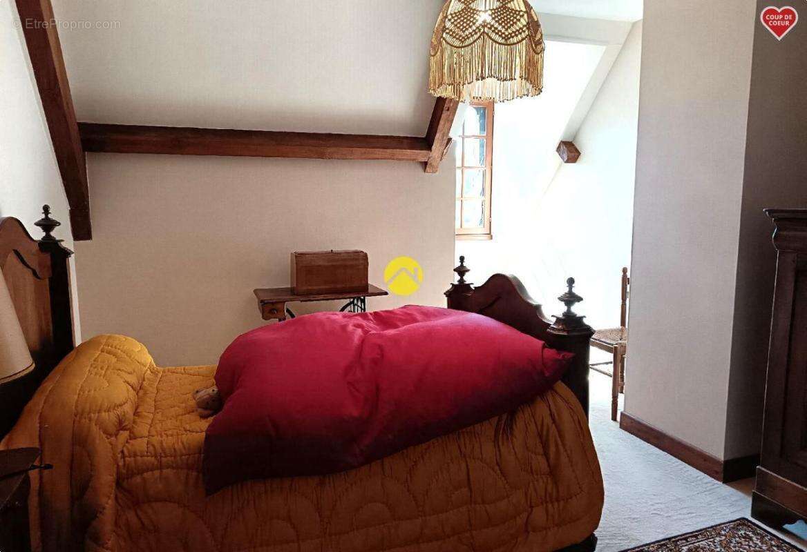 Maison à LE BUISSON-DE-CADOUIN