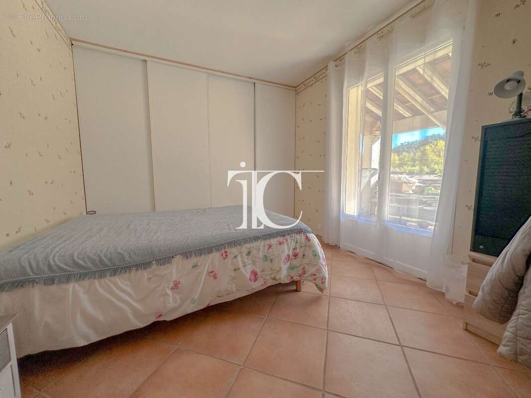 Maison à SAINT-AMBROIX