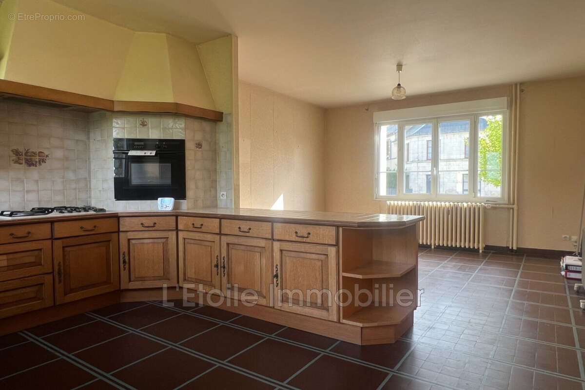 Maison à MORTAGNE-AU-PERCHE