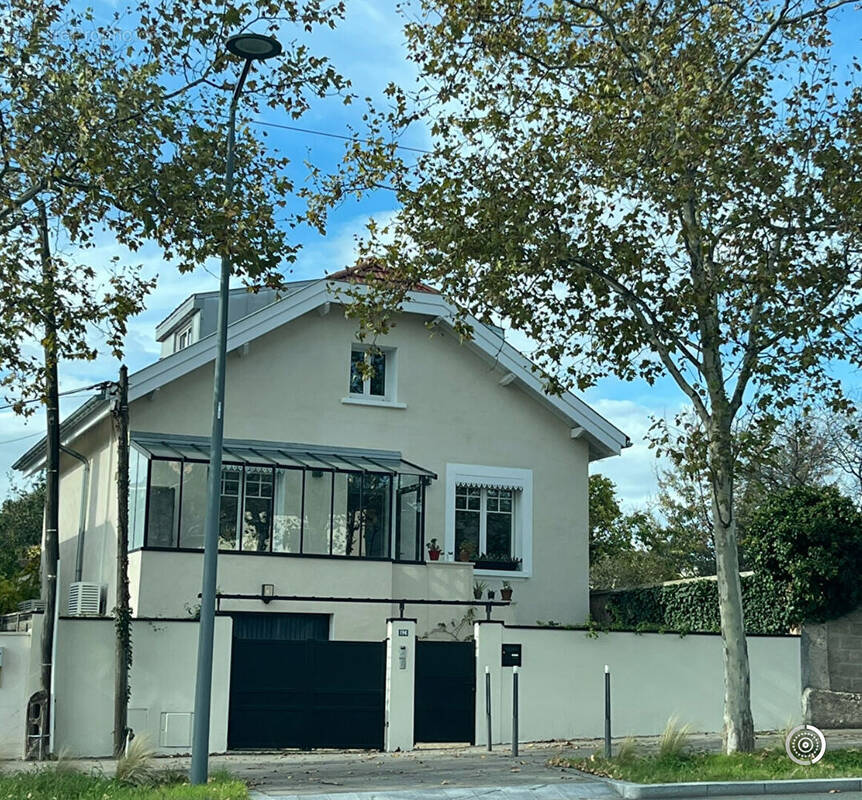 Maison à LYON-8E