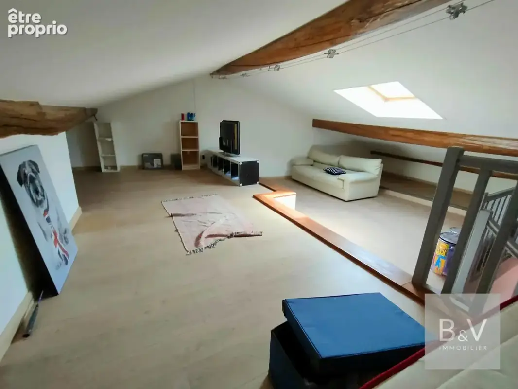 Maison de charme de 340 m² avec jardin - photo 14