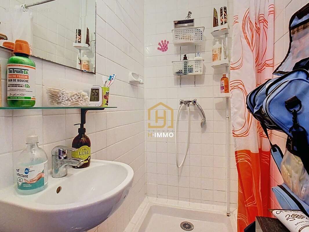 Appartement à FONTAINE