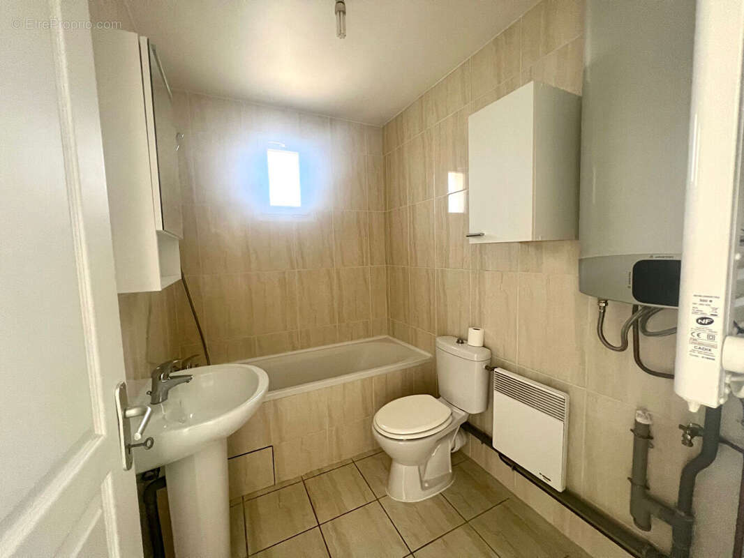 Appartement à SARTROUVILLE