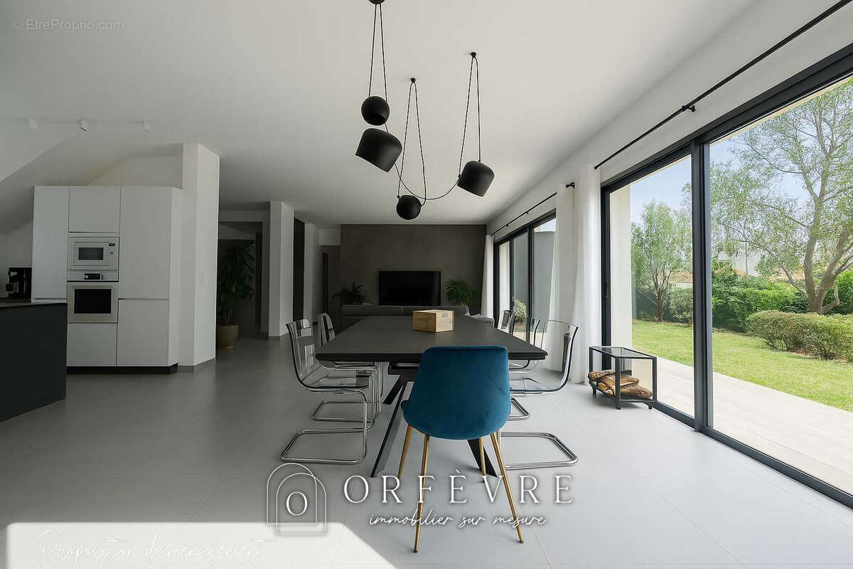 Maison à CASTELNAU-LE-LEZ