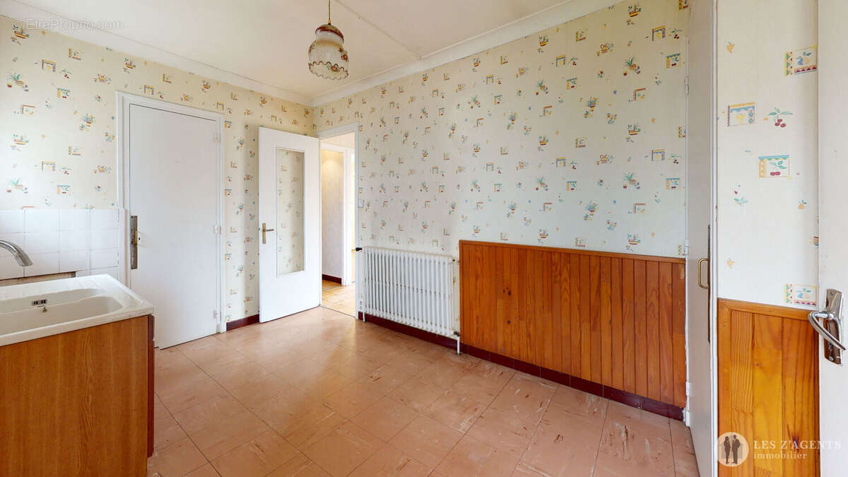 Maison à ECHIROLLES